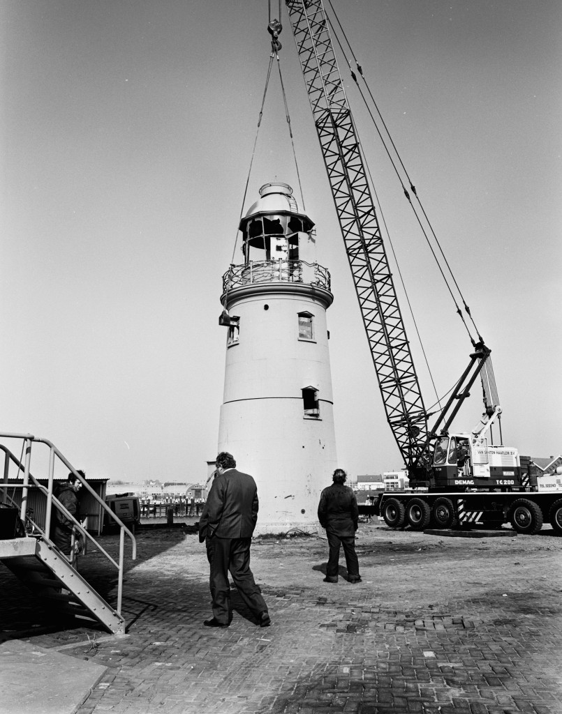 Het Lage Licht wordt afgevoerd, 9 maart 1977